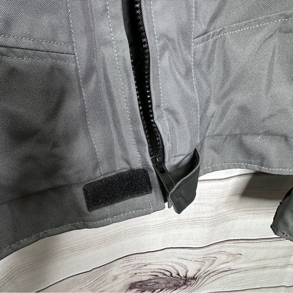 Vega Technical Gear Mens Jacket Gray Black Large Riding Motorcycle Full Zip Line - Picture 7 of 12